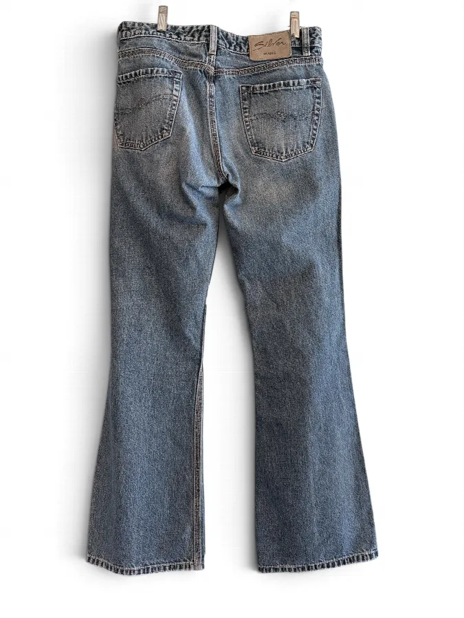 ROCK & REPUBLIC Denim — photo 2 of 2