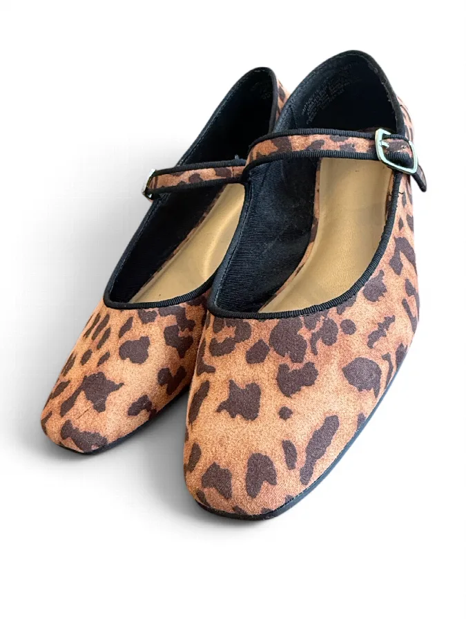 TIME & TRUE Shoes