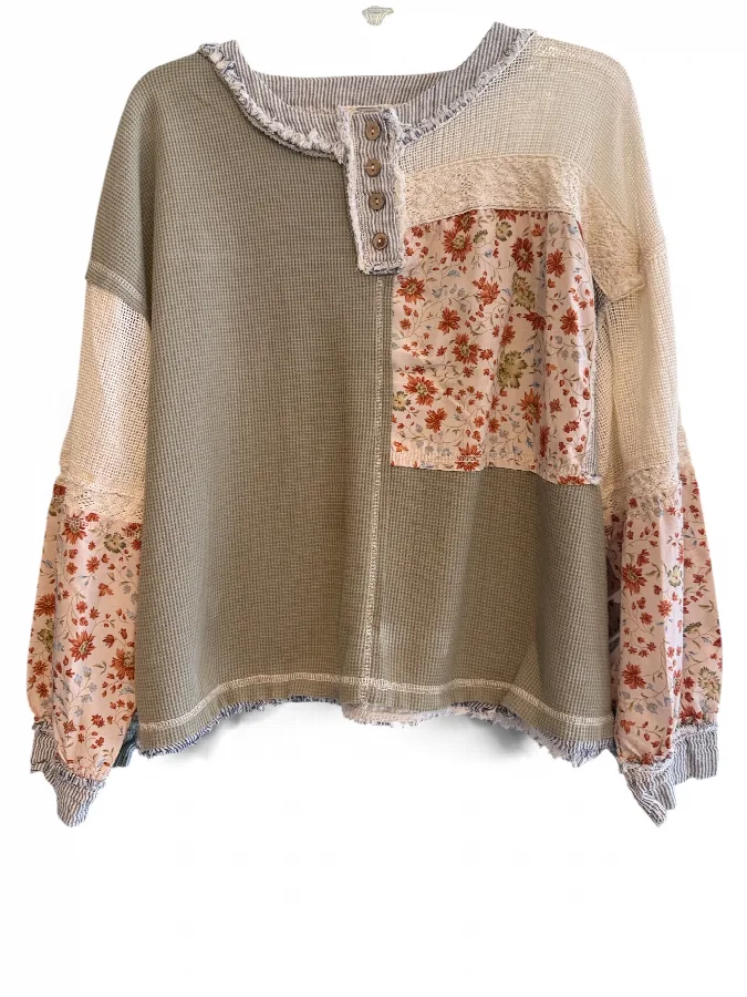GIMMICK Tops