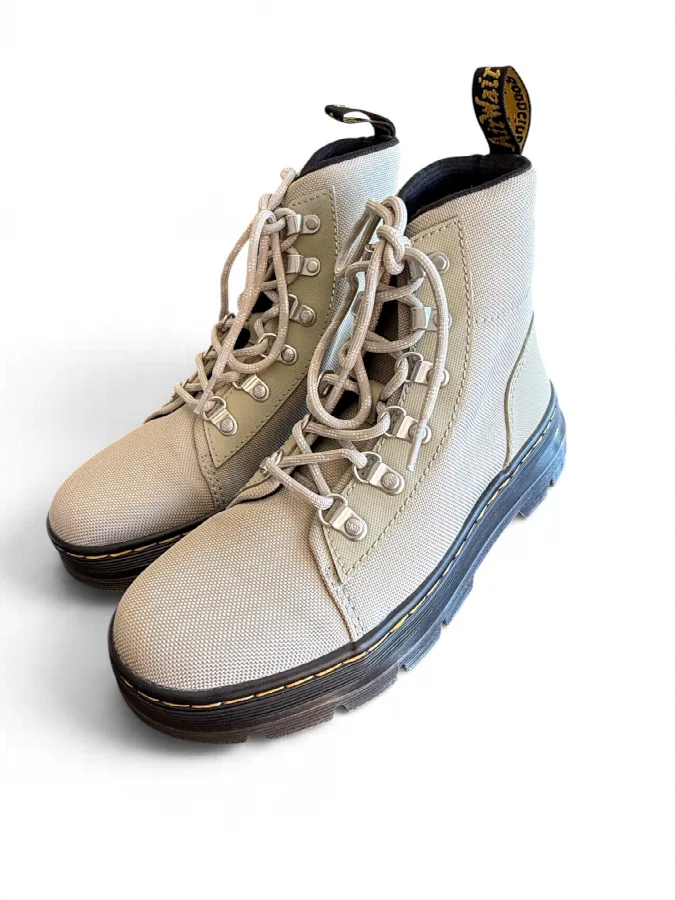 DR MARTENS Shoes